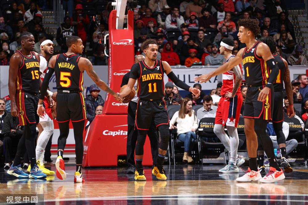 压防守时 压防守时